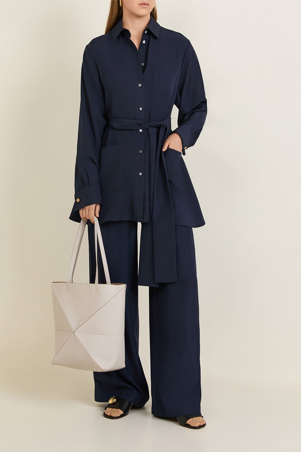 חולצת כפתורים ארוכה